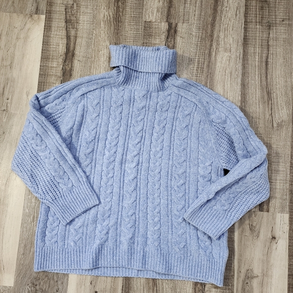 American Eagle Outfitters Light Blue Cable Knit Turtleneck Sweater - Picture 2 of 8